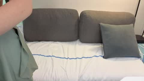 Girlfriend online show from May 11, 4:04 pm