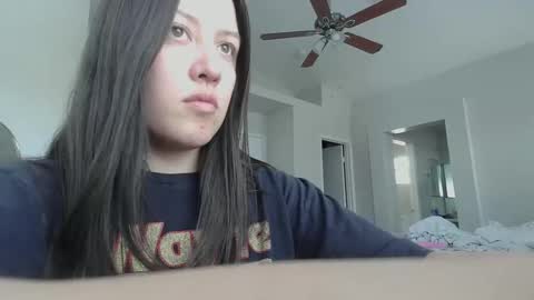 Snapshot of girlnextdoor702 chatting on March 7, 7:27 pm Jasmine online show from March 7, 7:27 pm