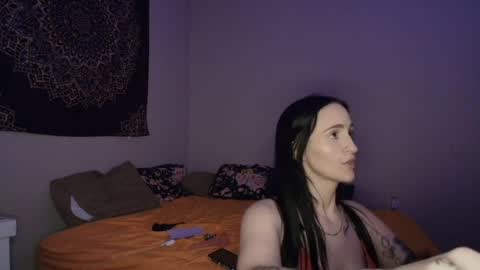 Camille online show from March 31, 10:54 pm