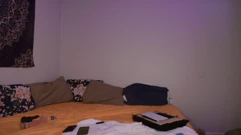 Camille online show from March 30, 10:42 pm