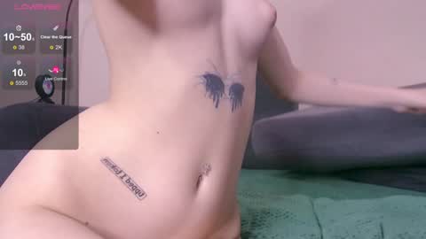 Ella Lisa Chloe online show from October 12, 12:51 pm