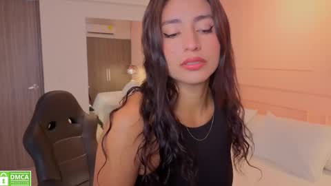 GISELA online show from September 30, 11:49 am