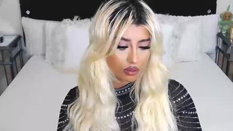 Giselle online show from March 28, 1:54 pm