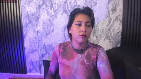 Snapshot of gisellholden_ chatting on September 9, 11:54 am gisellholden_ online show from September 9, 11:54 am