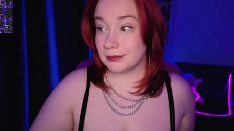 AlexaMillis online show from May 19, 9:44 pm