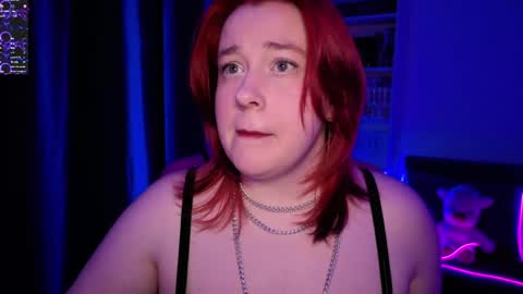 AlexaMillis online show from May 17, 9:47 pm