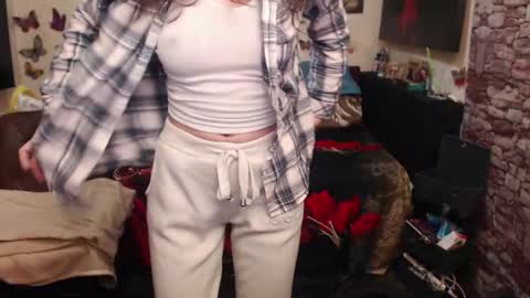 Glamourhottie online show from November 23, 9:55 am