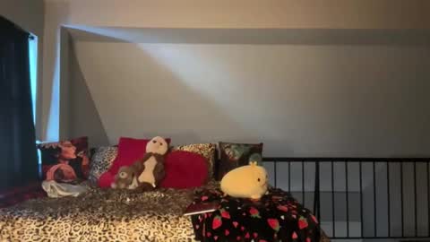 Baby Bimbo online show from February 1, 8:51 pm