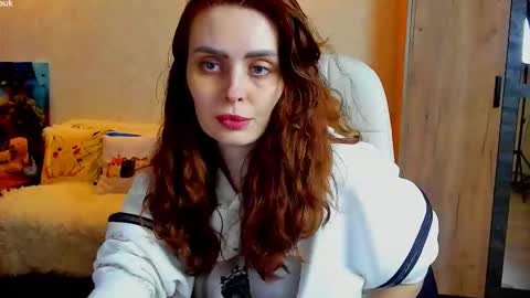 Gloria Wood online show from February 2, 6:40 pm