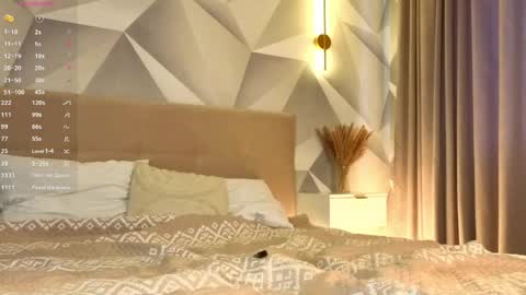 Lora online show from May 27, 5:48 am