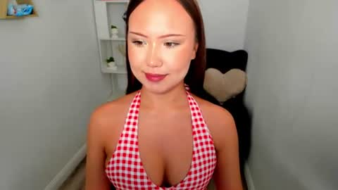 Mila online show from July 9, 8:11 pm