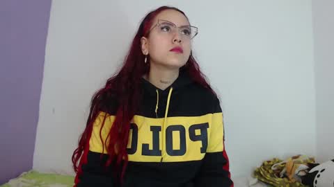 Snapshot of goddess_allison chatting on January 21, 1:43 pm goddess_allison online show from January 21, 1:43 pm