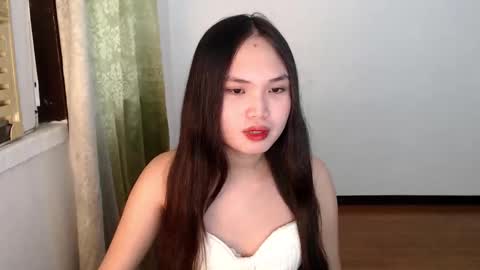 Hela online show from March 26, 7:43 am