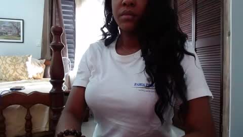 Snapshot of goddess_xandra_xquisite chatting on January 14, 2:00 pm Xandra The Goddess online show from January 14, 2:00 pm
