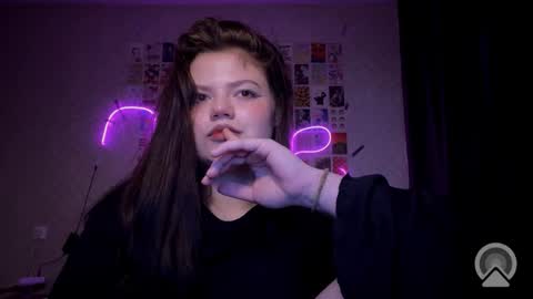Snapshot of goddessdarina chatting on September 9, 2:44 am goddessdarina online show from September 9, 2:44 am