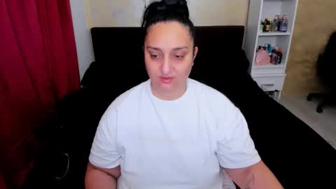 Snapshot of goddessdeborahx chatting on February 21, 8:28 am GoddessDeborahX online show from February 21, 8:28 am