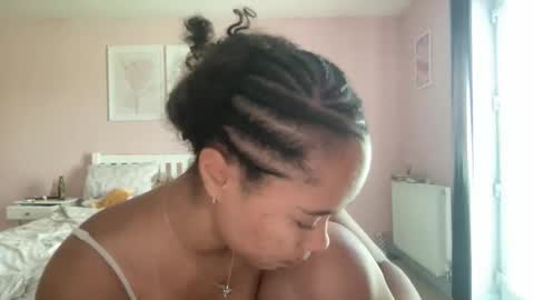 Goddess L online show from April 22, 10:56 am