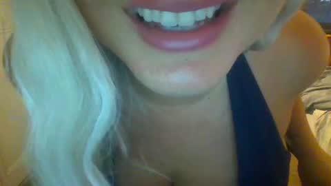 goddessmarilynblue online show from June 19, 5:00 am
