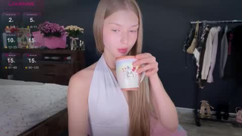 Lissandra online show from October 6, 6:56 pm