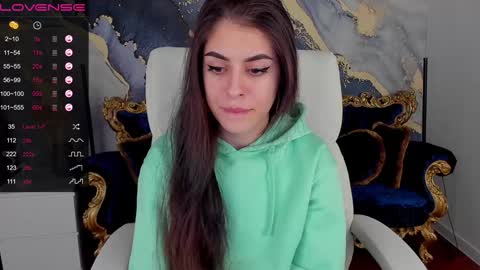 GoldBabyS online show from December 3, 3:00 pm