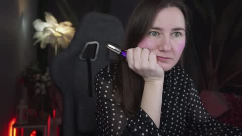 Gloria online show from April 21, 8:32 am