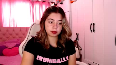 golden_gingerkitty online show from May 25, 12:59 pm