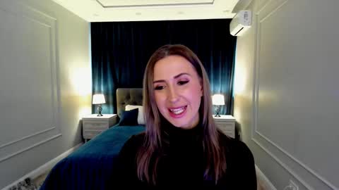 Olivia online show from November 20, 5:08 am