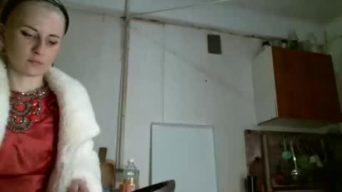 Christie online show from November 18, 4:41 pm