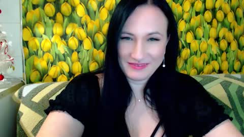 Snapshot of goldmoonn chatting on January 22, 7:24 pm goldmoonn online show from January 22, 7:24 pm