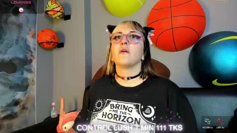 gomory_kitty online show from May 9, 6:32 pm
