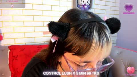 gomory_kitty online show from May 18, 5:52 pm