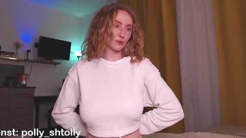 Snapshot of good__choice chatting on February 3, 2:02 pm Polly online show from February 3, 2:02 pm