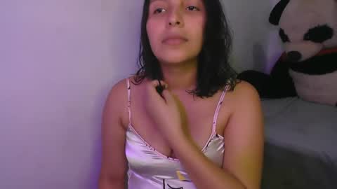 Snapshot of good_girl4_u1 chatting on December 5, 10:45 pm salome online show from December 5, 10:45 pm
