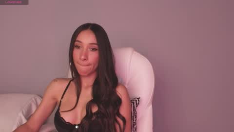 Rose  online show from March 31, 8:25 am