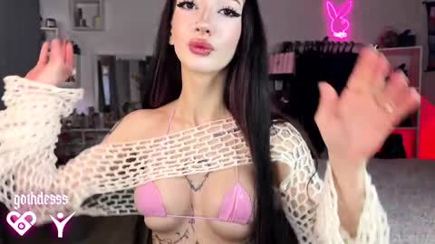    online show from April 3, 3:26 am