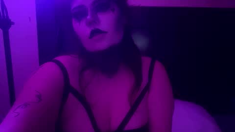 gothgirlnora online show from October 13, 3:42 am