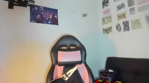 GG online show from February 3, 1:05 am