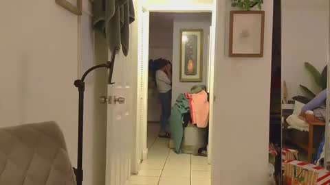 gparadise777 online show from January 14, 1:21 am