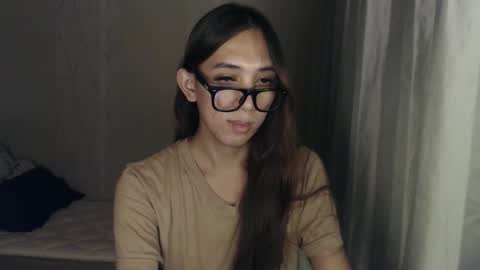 HoneyGrace online show from March 11, 11:47 am