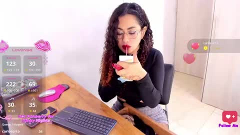  Im Sofia  online show from May 19, 11:17 am