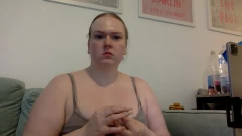 Grace Loves online show from May 8, 3:15 pm