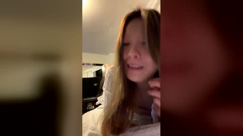 gracemeow online show from May 13, 1:17 pm