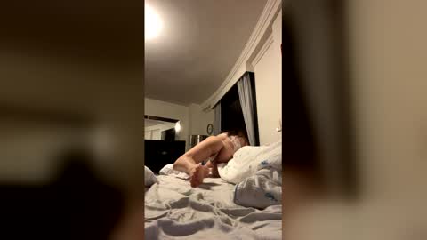 gracemeow online show from May 12, 11:17 am
