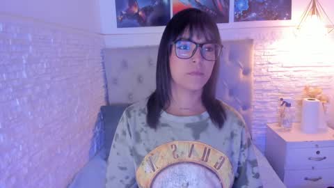Gracey Milf online show from December 4, 11:30 am
