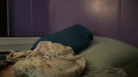 gratefulslut69 online show from May 24, 3:11 pm