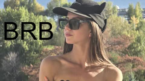 GrayceWild online show from October 28, 2:12 pm