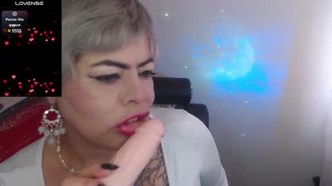 Grecia online show from December 3, 1:32 pm