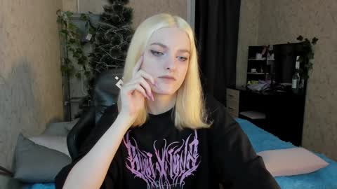 Lilith online show from January 6, 1:42 am