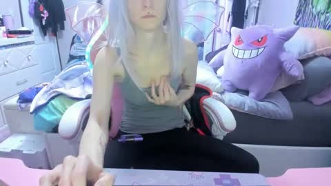 GreenEyedLovexo online show from February 12, 7:24 pm