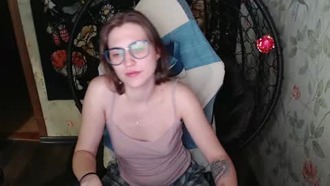 Lina online show from May 26, 2:49 pm